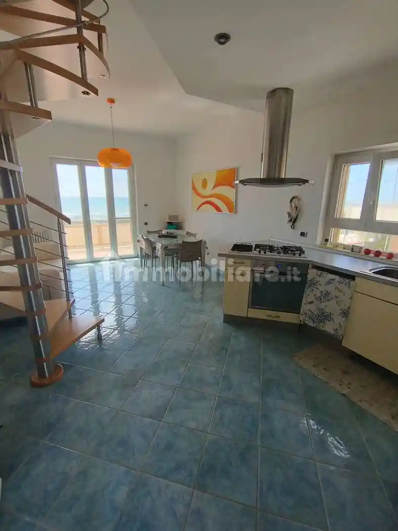 Appartamento in affitto a Latina