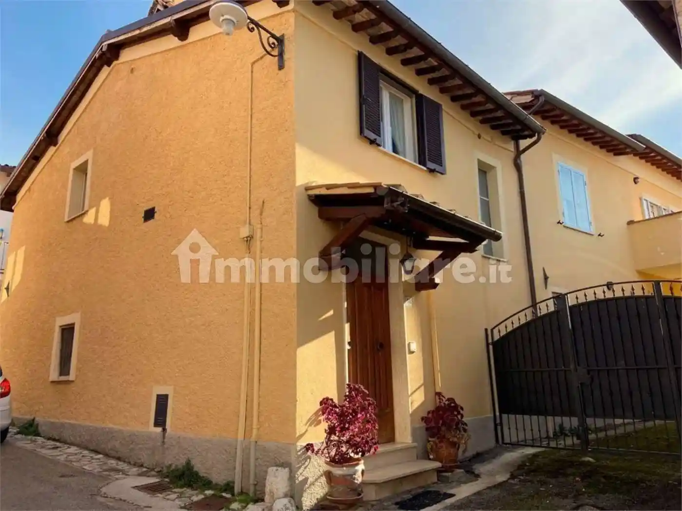 Villa in vendita a Gualdo Tadino