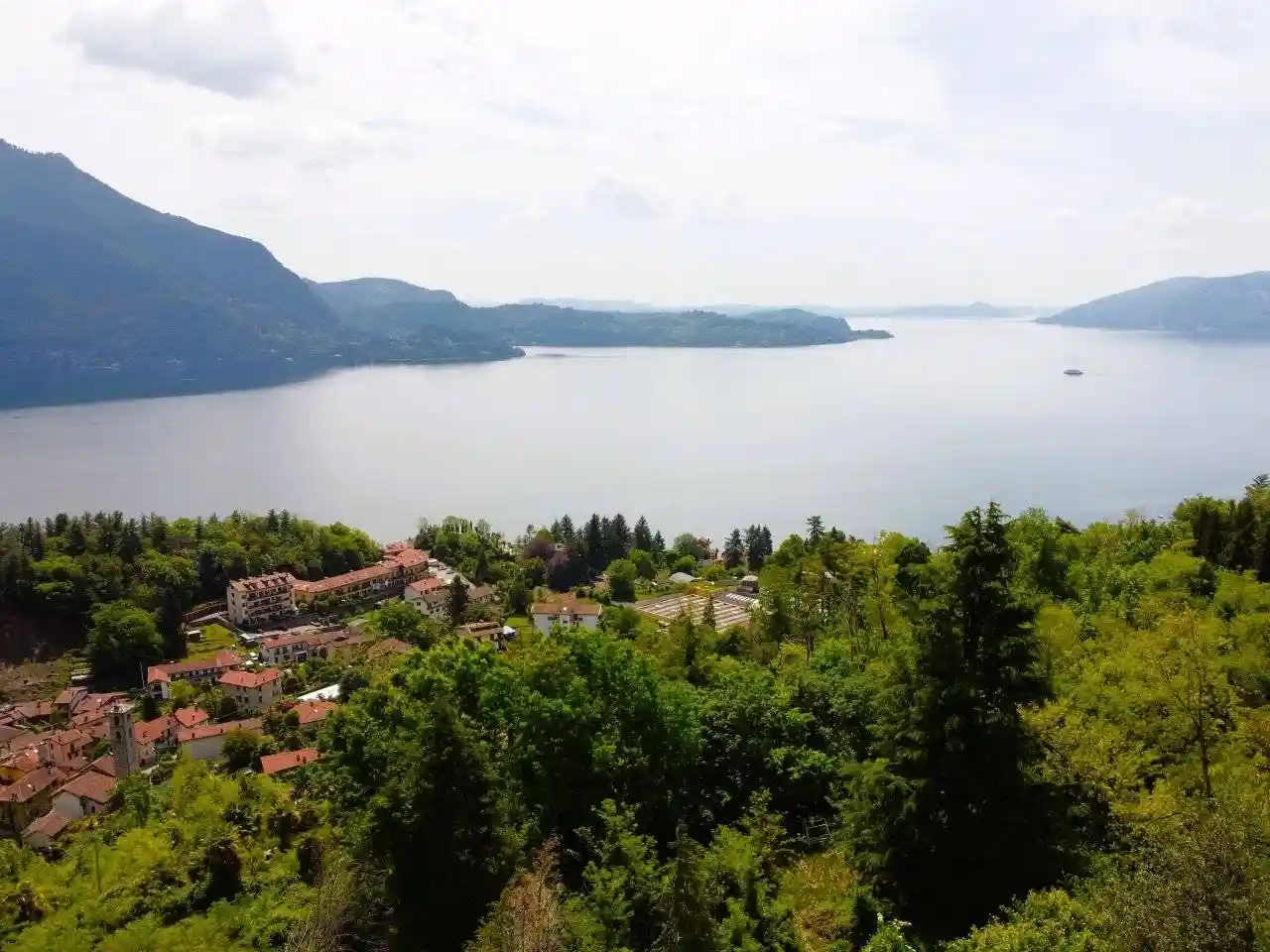 Villa in vendita a Ghiffa