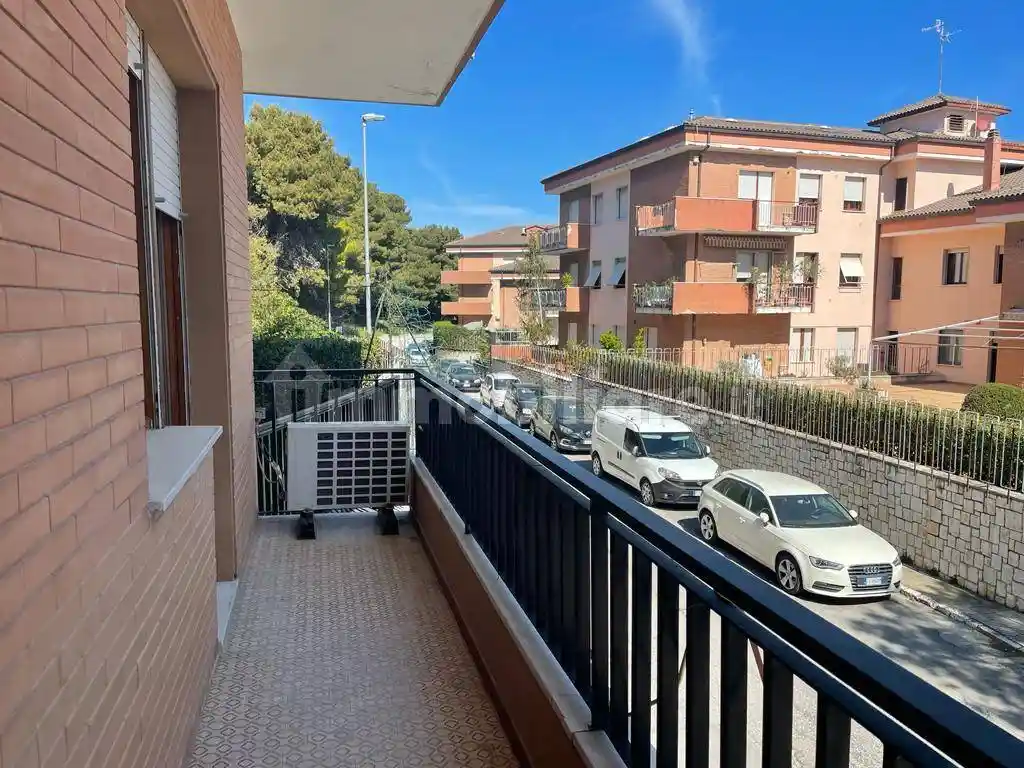 Appartamento in vendita a Ancona