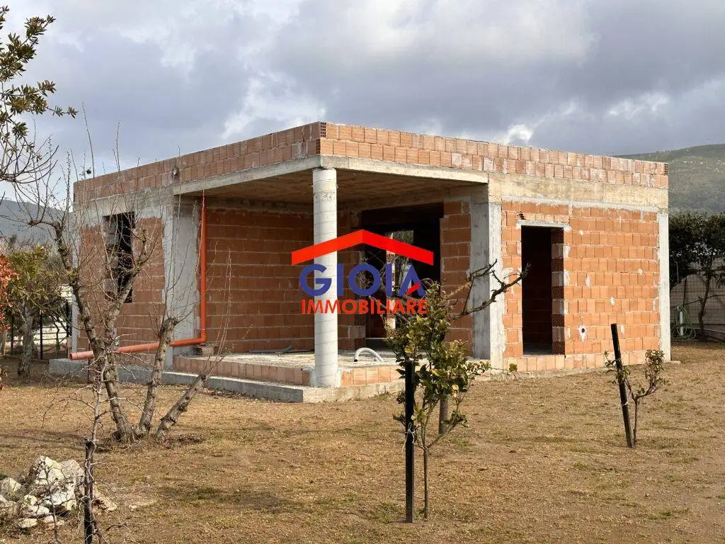 Villa in vendita a Mondragone