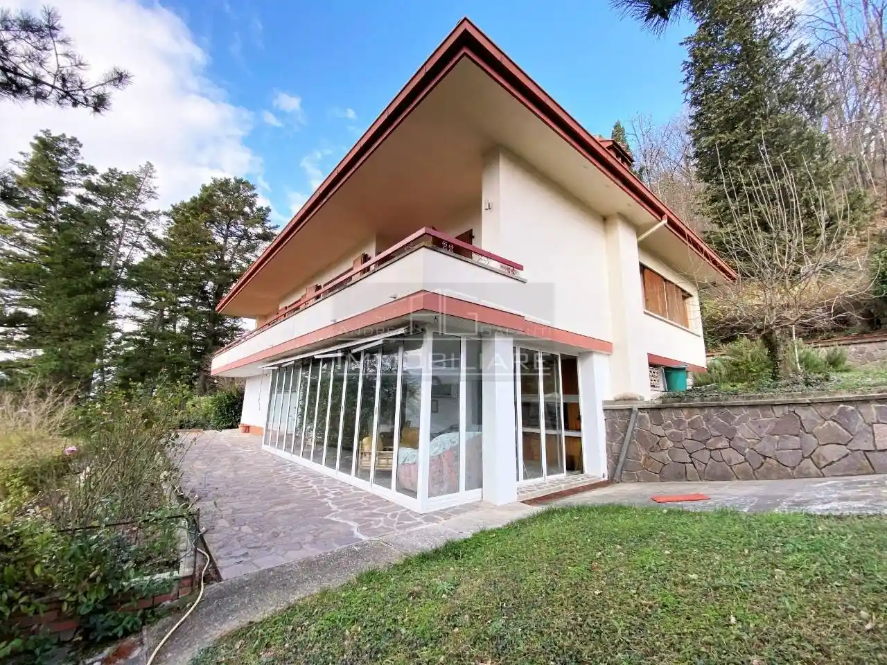 Villa in vendita a Dicomano