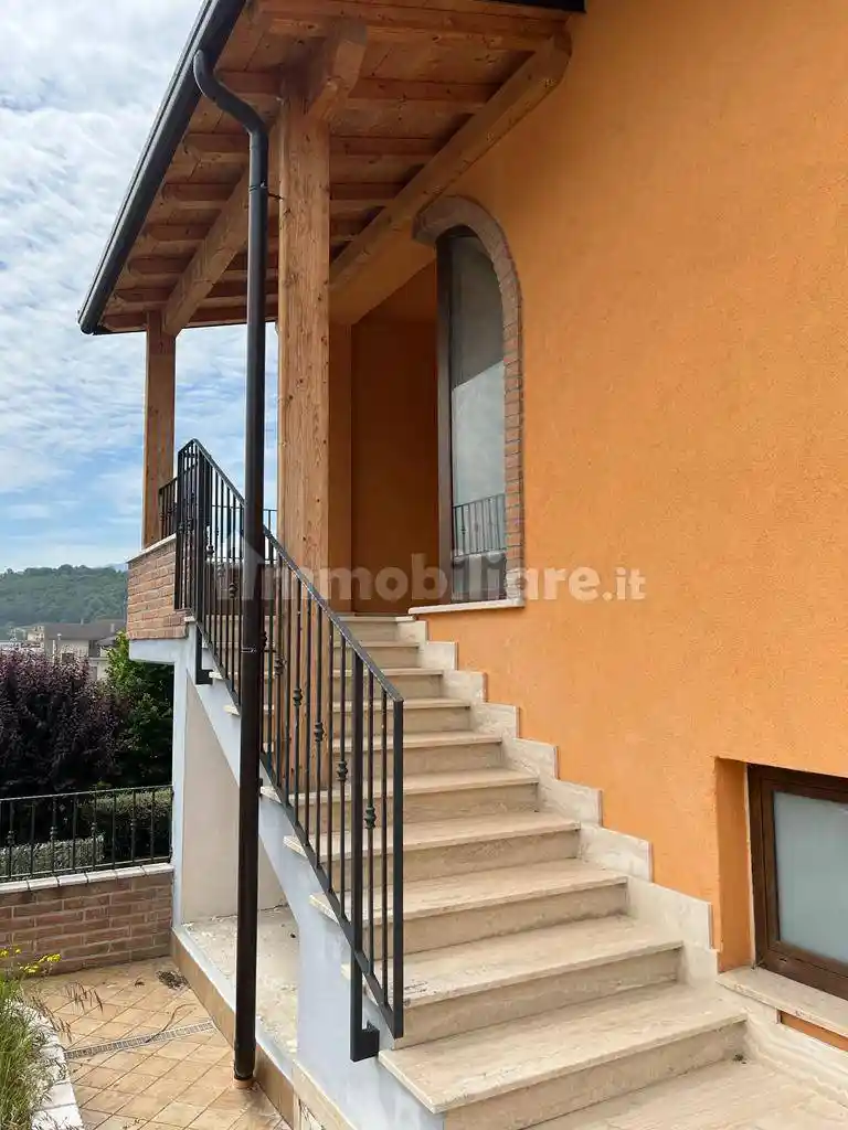 Villa unifamiliare, nuova, 228 m², Bivio Di Scoppito, Scoppito - foto 2
