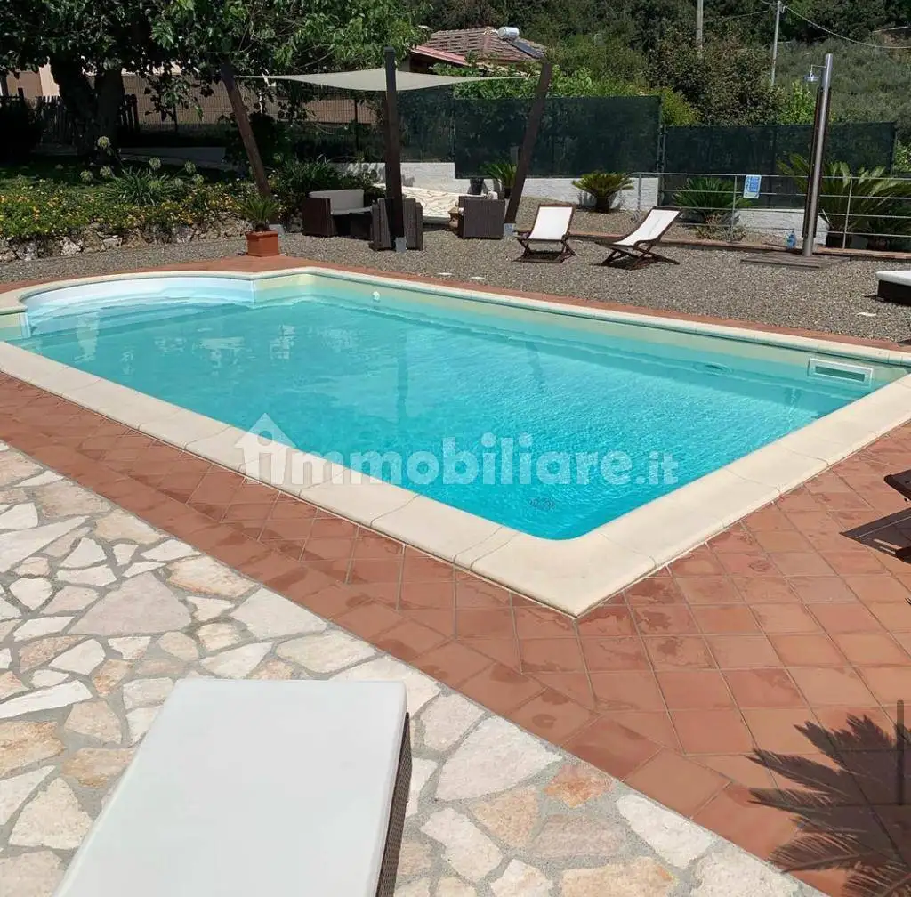 Villa in vendita a Tortorella