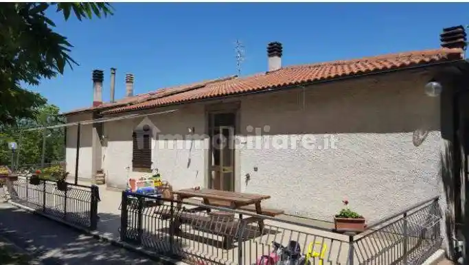 Villa in vendita a Arcidosso