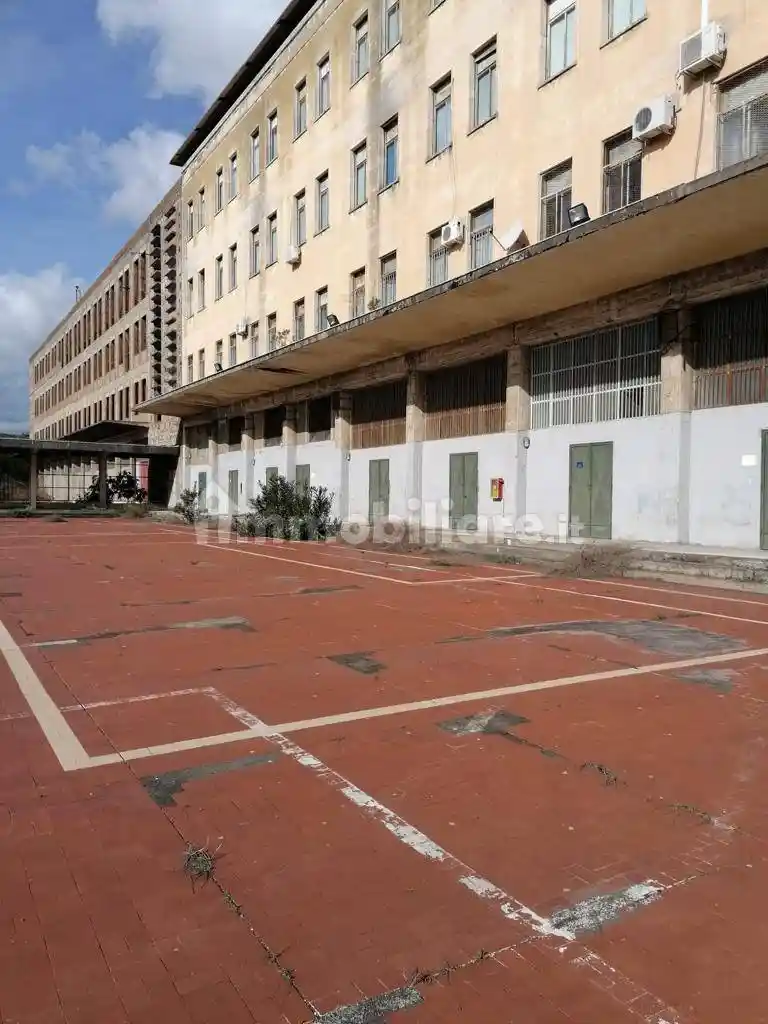 Palazzo - Edificio in vendita a Acireale