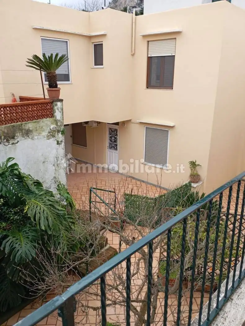 Appartamento in vendita a Capri