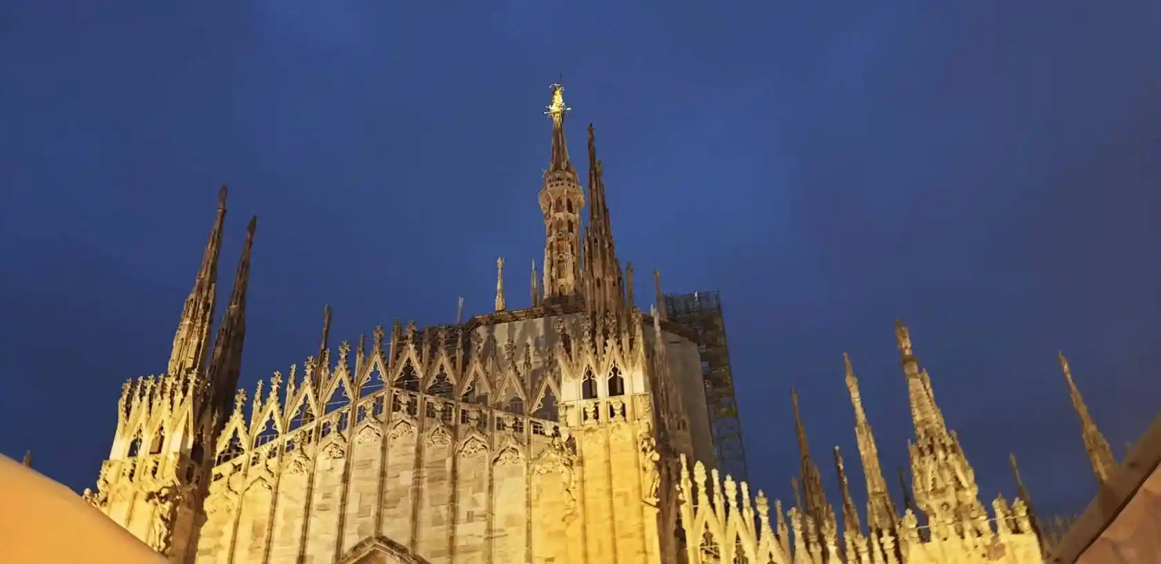 Appartamento buono stato, settimo piano, Borgogna - Largo Augusto, Milano - foto 3