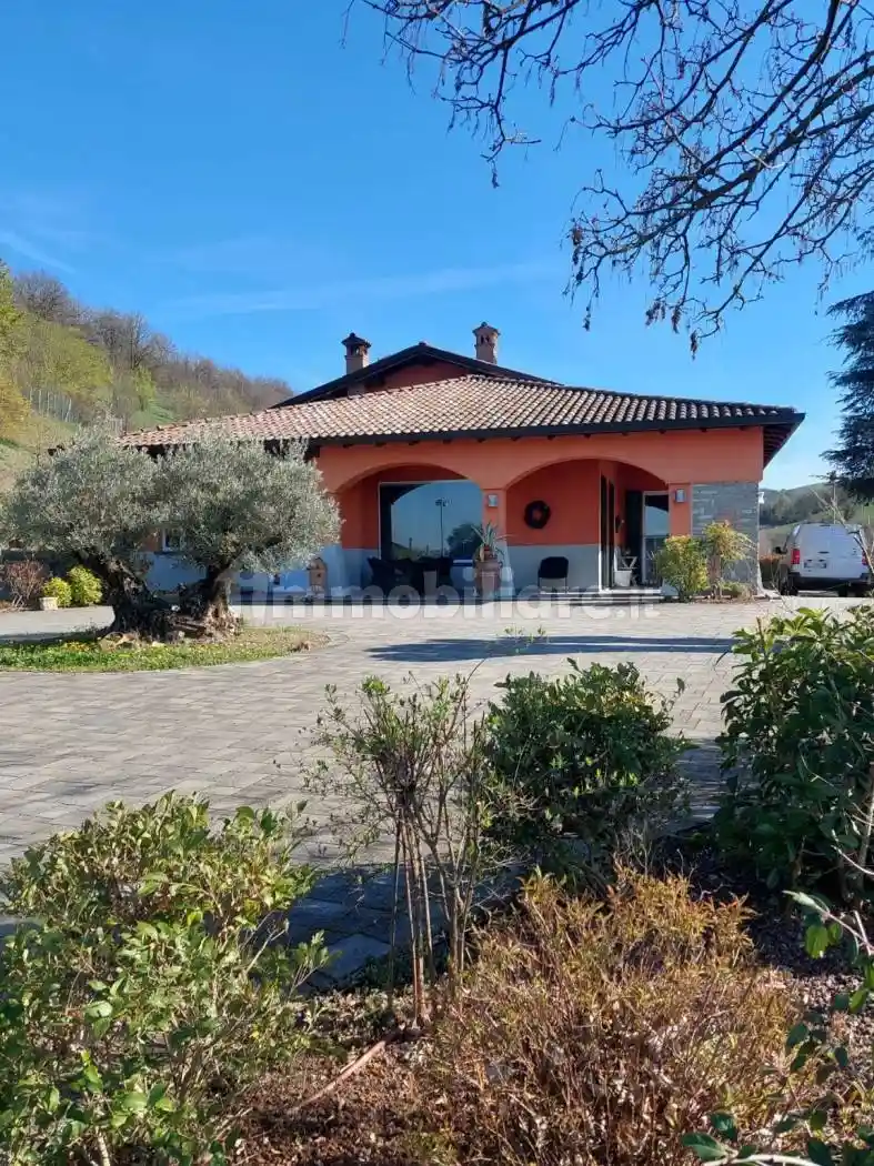 Villa in vendita a Fornovo di Taro