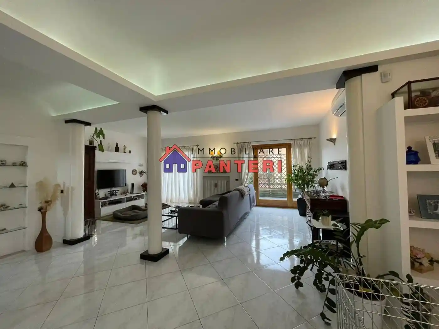 Villa in vendita a Montecatini-Terme