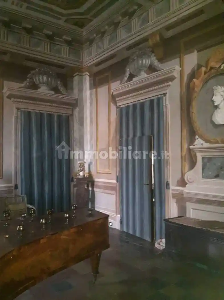 Villa in vendita a Mantova