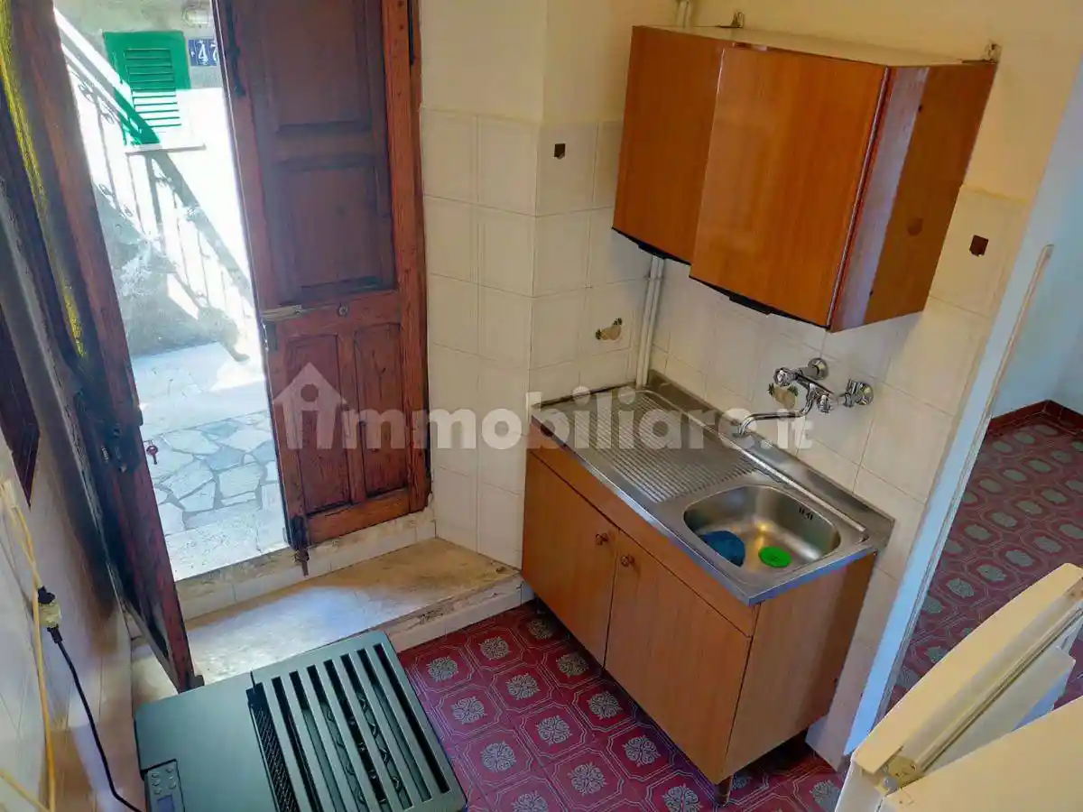 Trilocale via dell'Arco 45, Centro, Oricola - foto 3