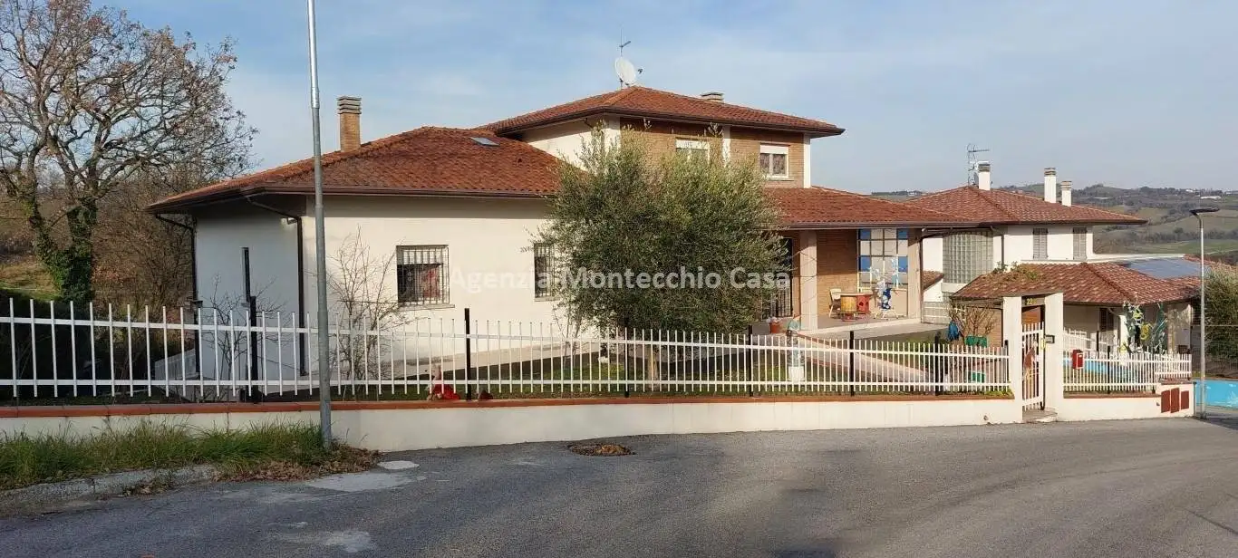 Villa in vendita a Sassocorvaro Auditore