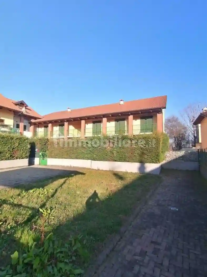 Villetta a schiera - foto 2