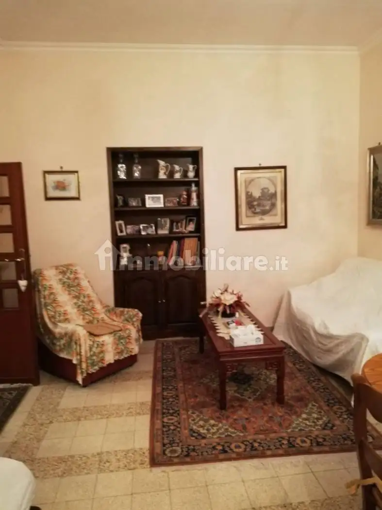 Appartamento in vendita a Pereto