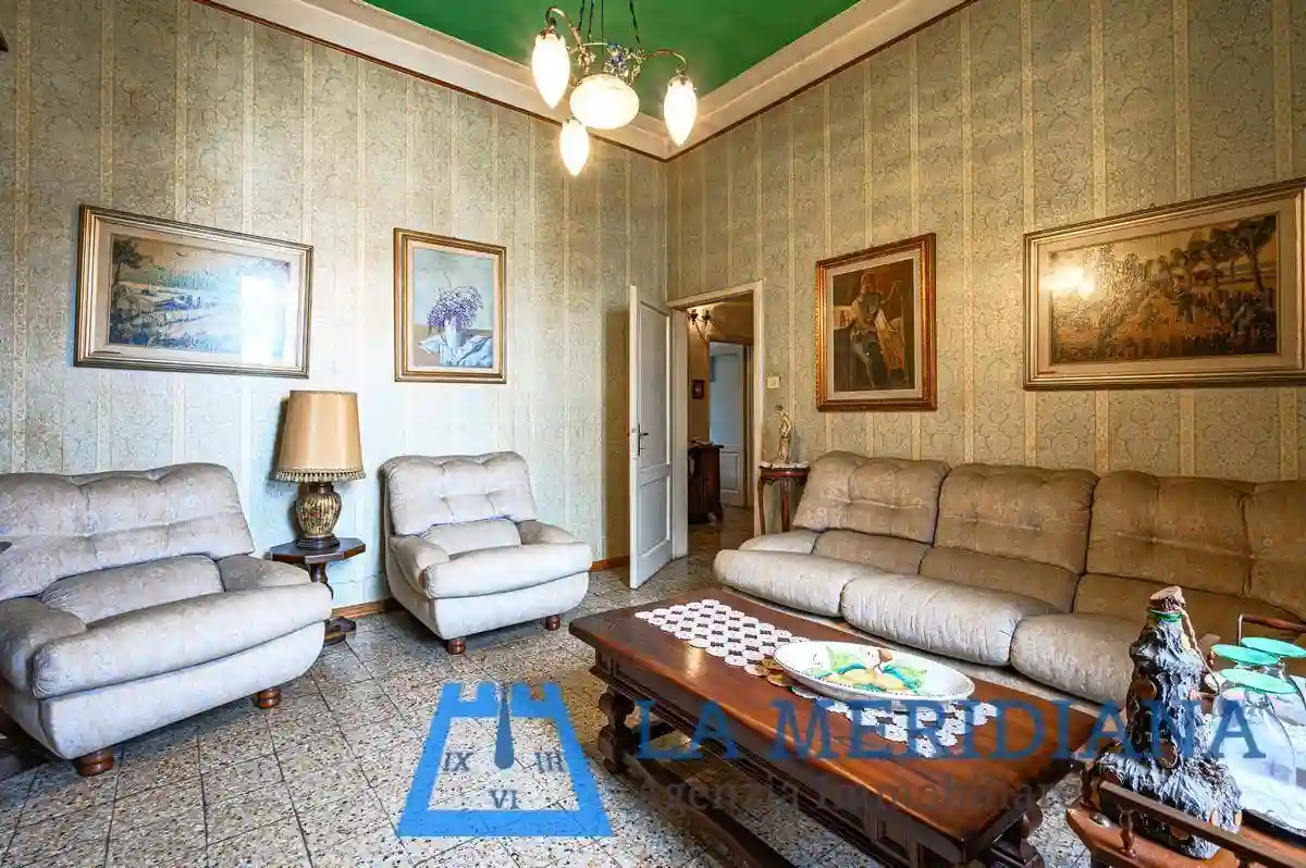 Palazzo - Edificio - foto 2