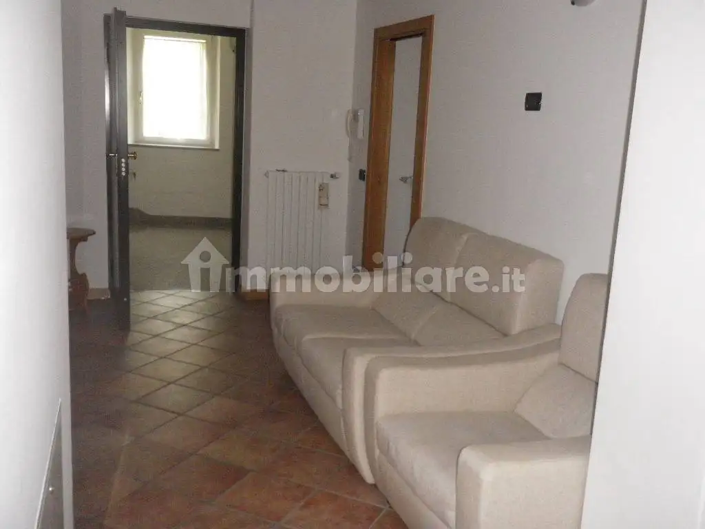 Trilocale via Balbarobe 90, Borgo Chiese - foto 4