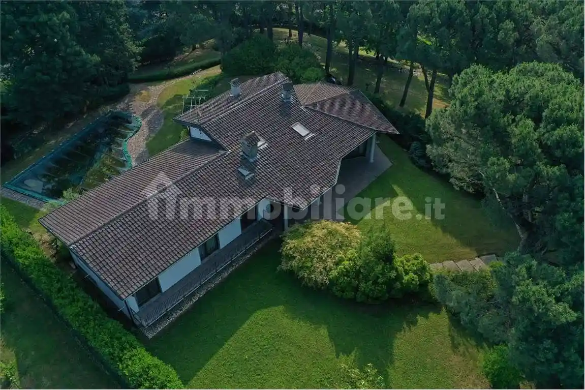 Villa in vendita a Solbiate con Cagno