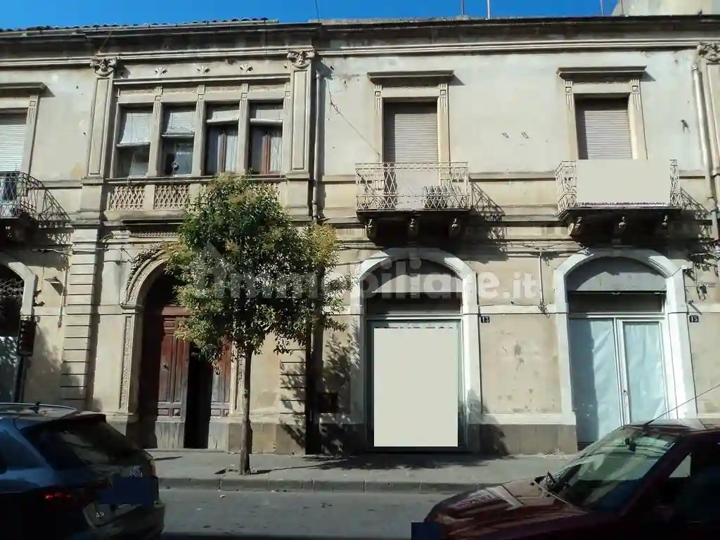 Palazzo - Edificio - foto 2