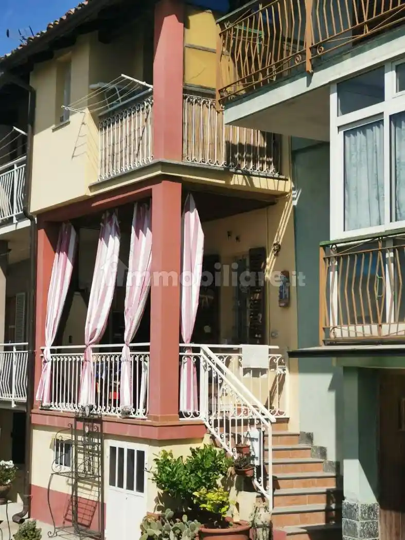 Casa indipendente in vendita a Cocconato