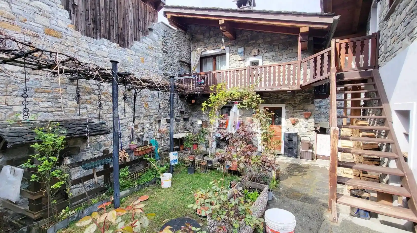 Casa indipendente - foto 2