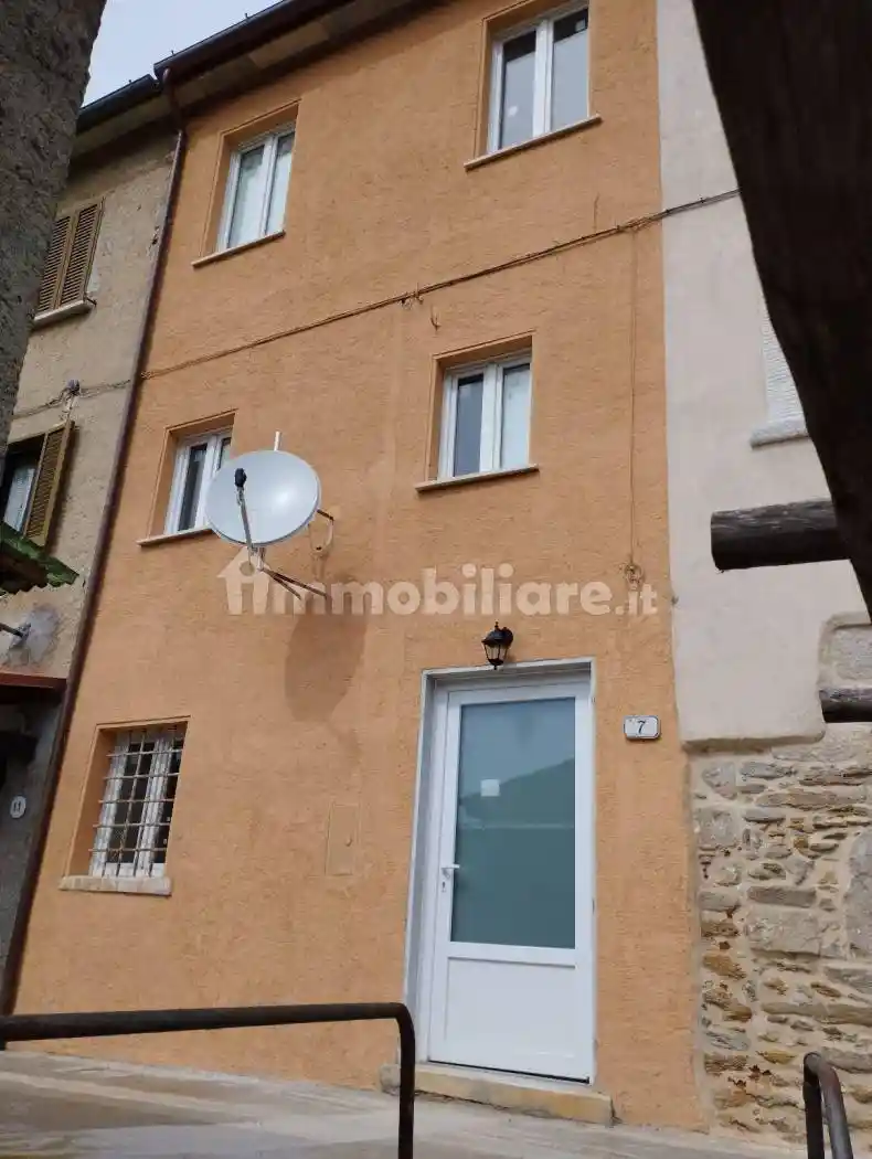 Casa indipendente in vendita a Pietrasanta