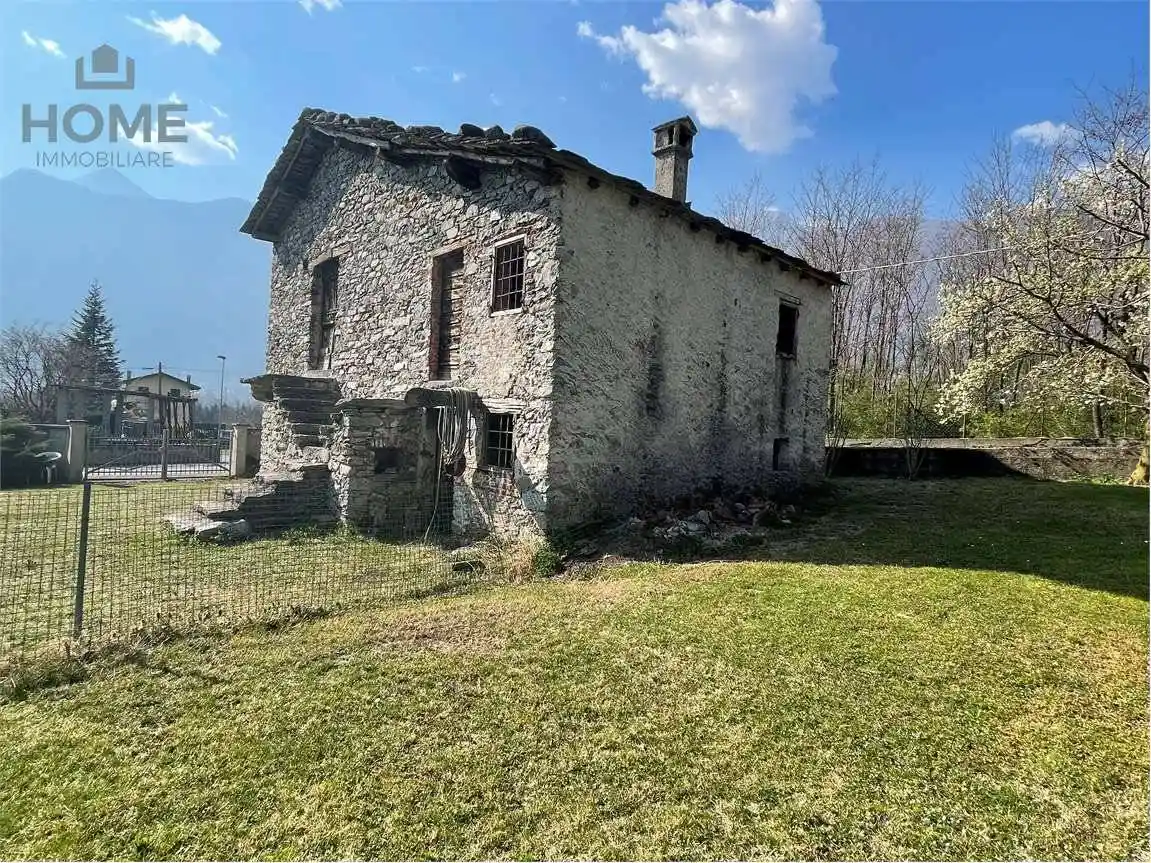 Rustico - Casale in vendita a Prata Camportaccio