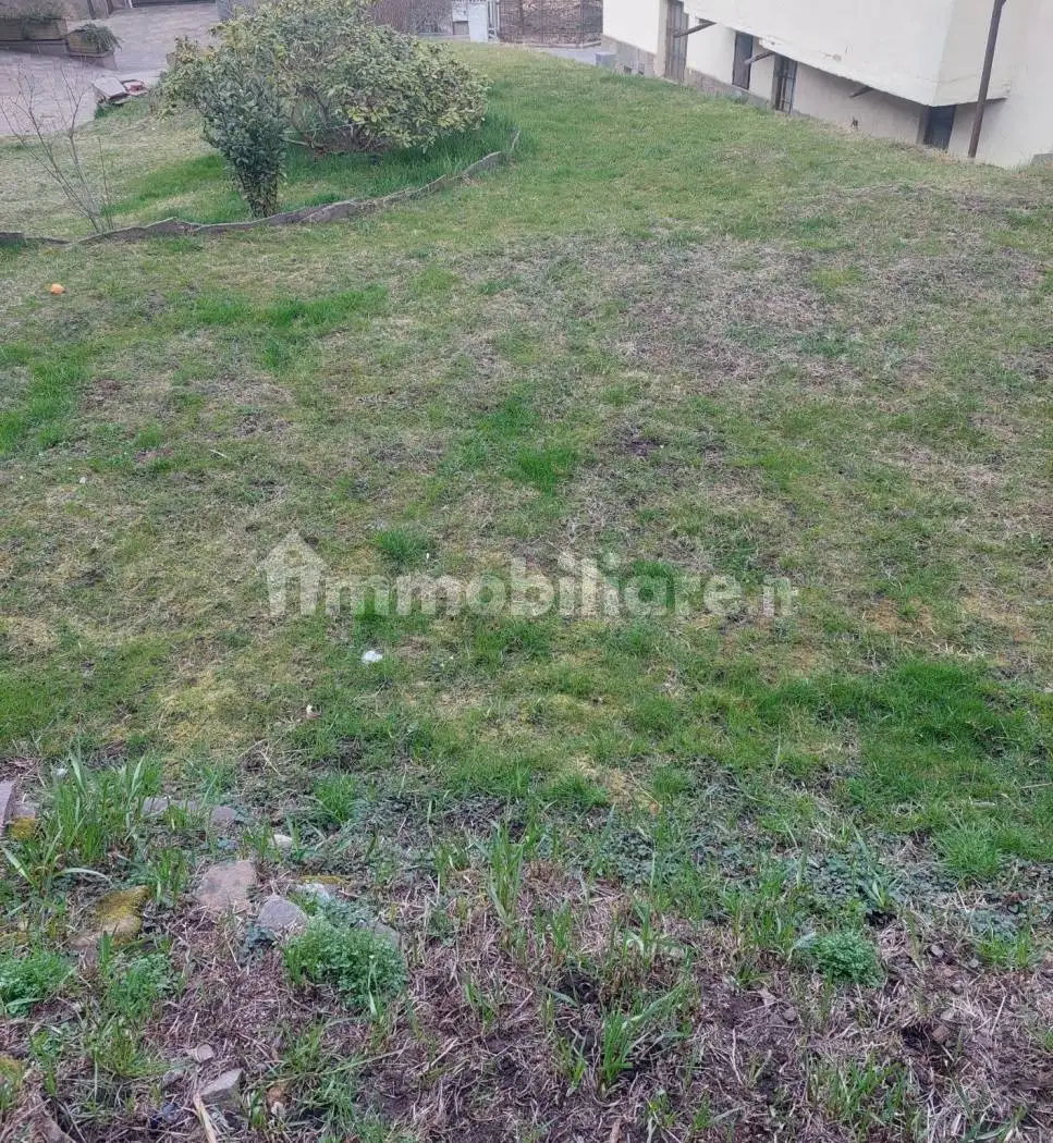 Terratetto plurifamiliare 320 m², da ristrutturare, Albiano - foto 4