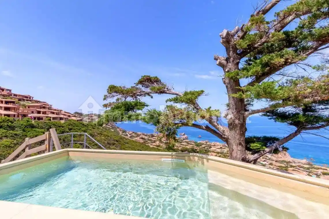 Villa in vendita a Trinità d'Agultu e Vignola