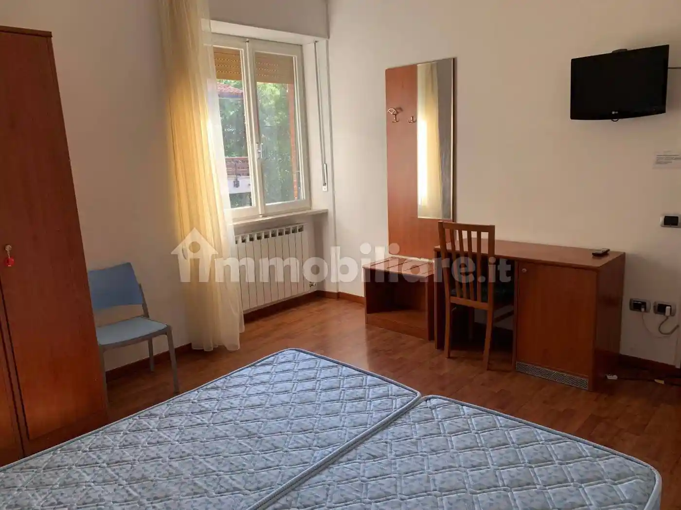 Appartamento viale Giacomo Leopardi, Centro, Camerino - foto 5