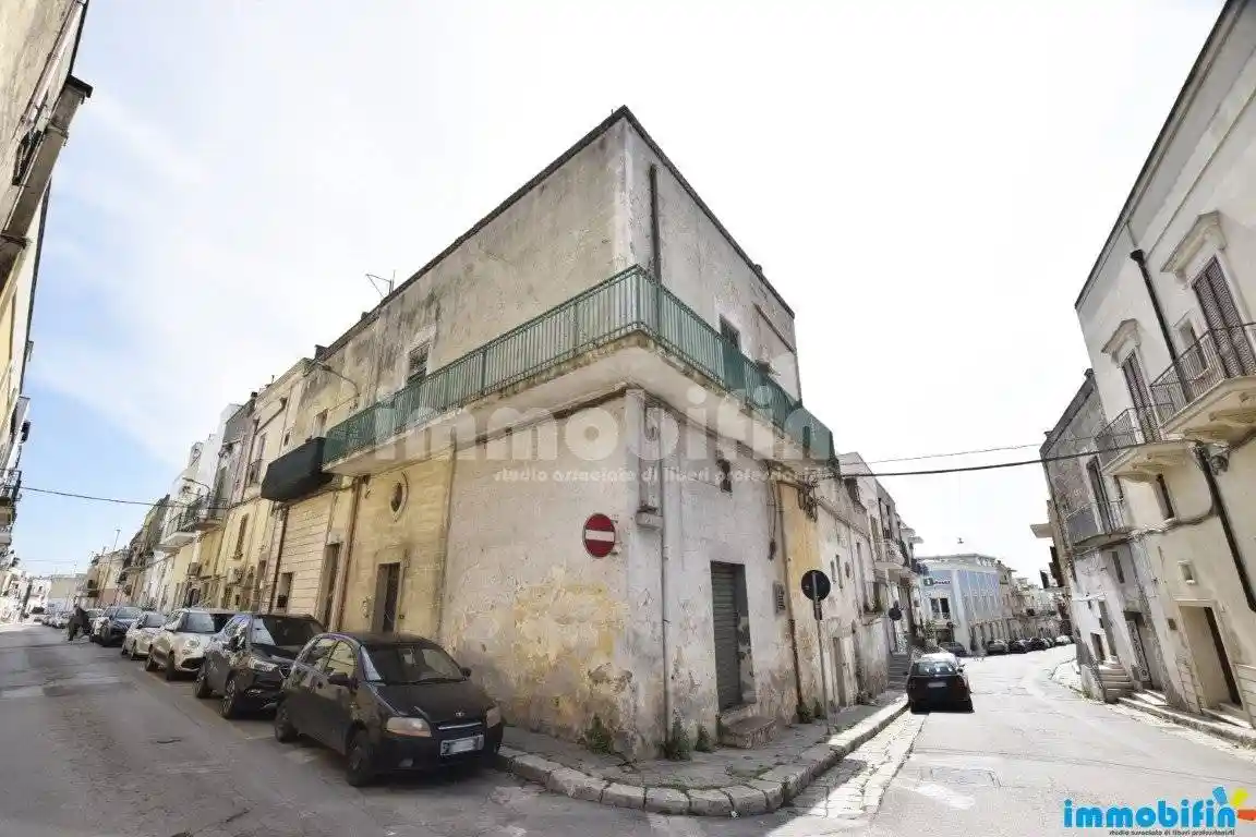 Appartamento in vendita a Oria