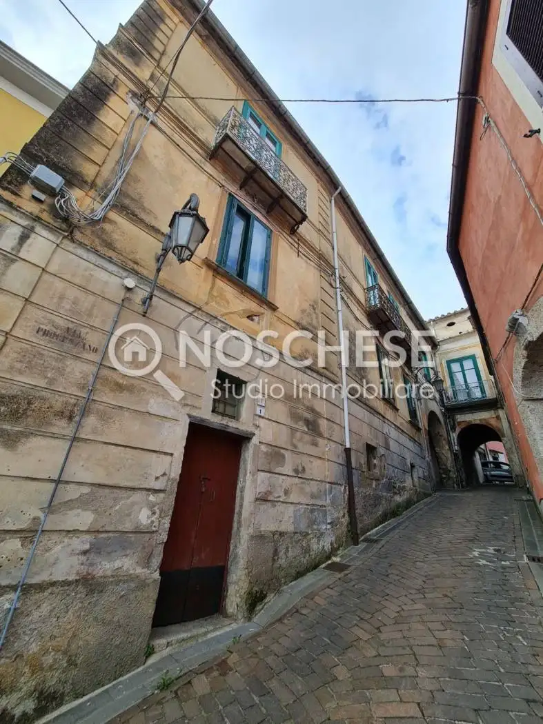 Villa in vendita a San Cipriano Picentino