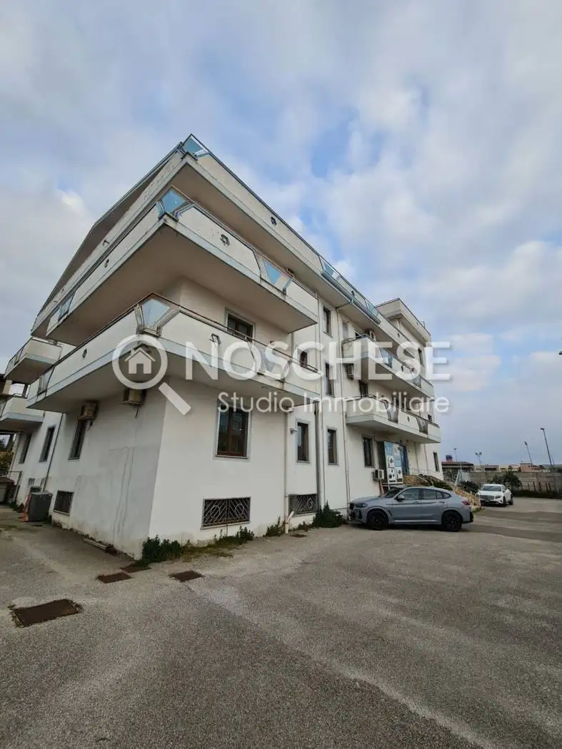 Palazzo - Edificio in vendita a Pontecagnano Faiano