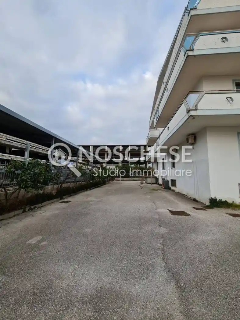 Palazzo - Edificio - foto 2