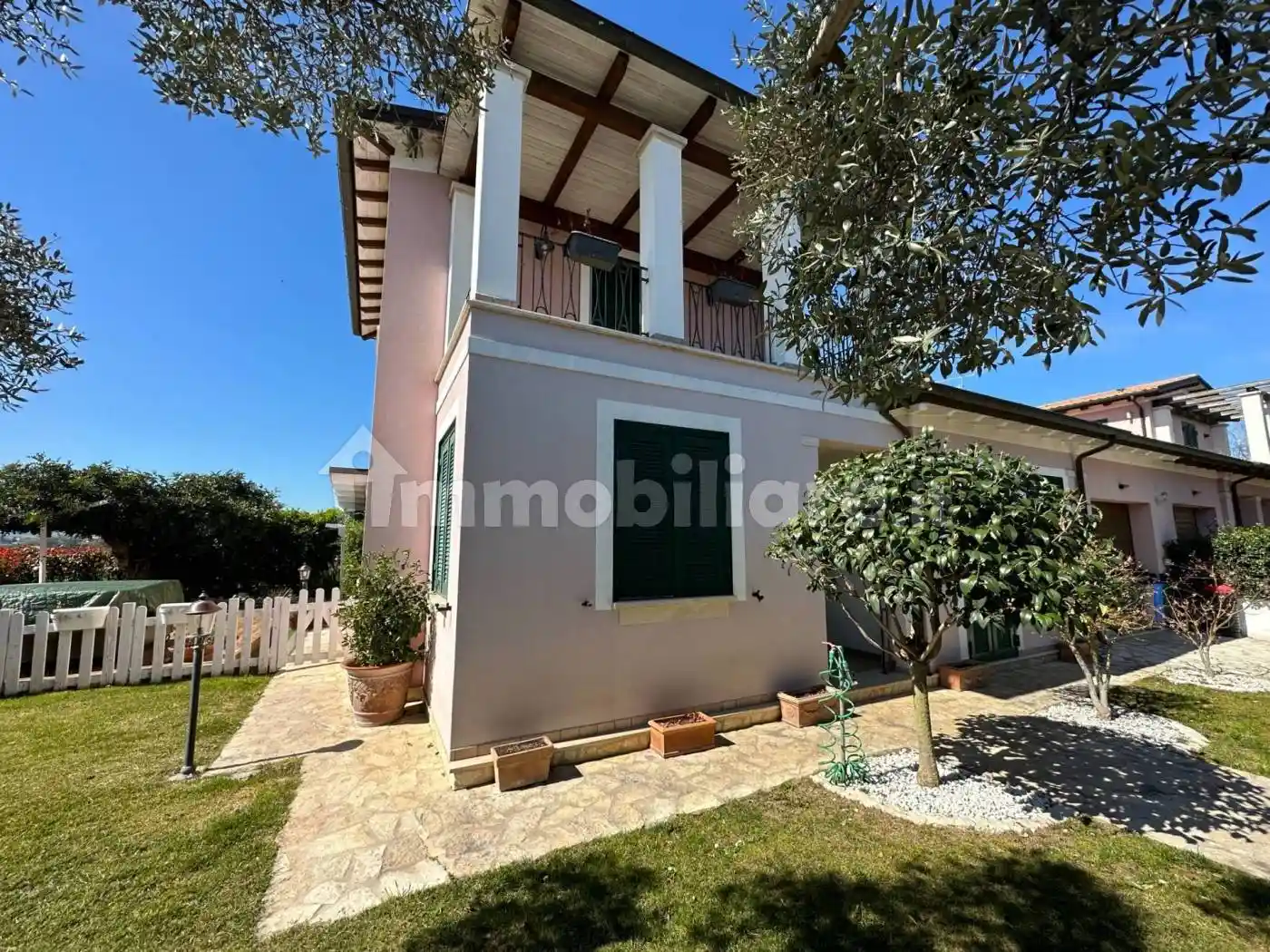 Villa unifamiliare 189 m², Mosciano Sant'Angelo - foto 5
