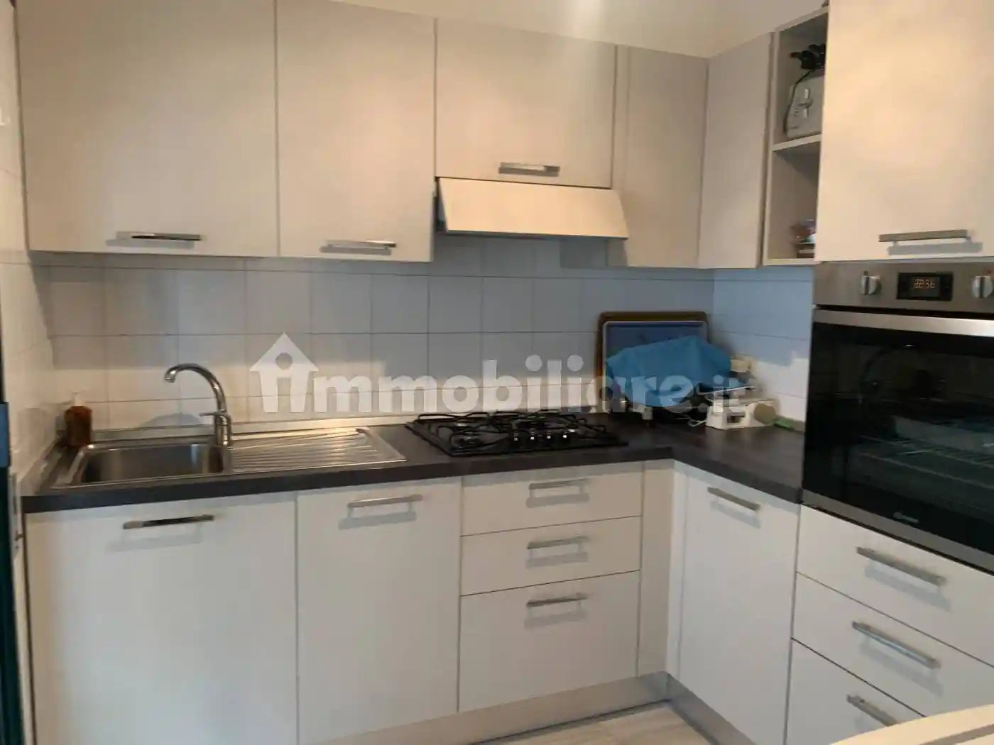 Quadrilocale viale Cristoforo Colombo, Terme, Riccione - foto 4