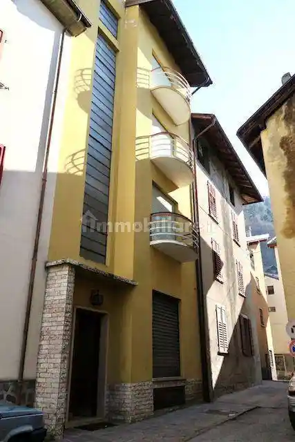 Casa indipendente in vendita a Castello Tesino