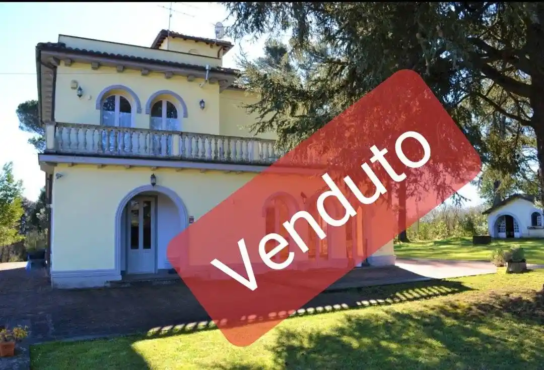Villa in vendita a Sutri