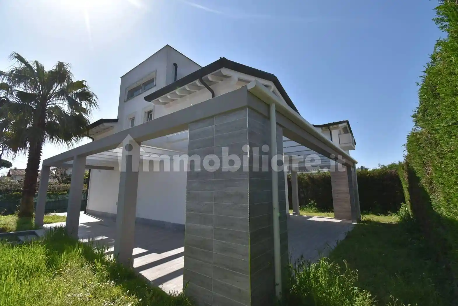 Villa in vendita a Massa