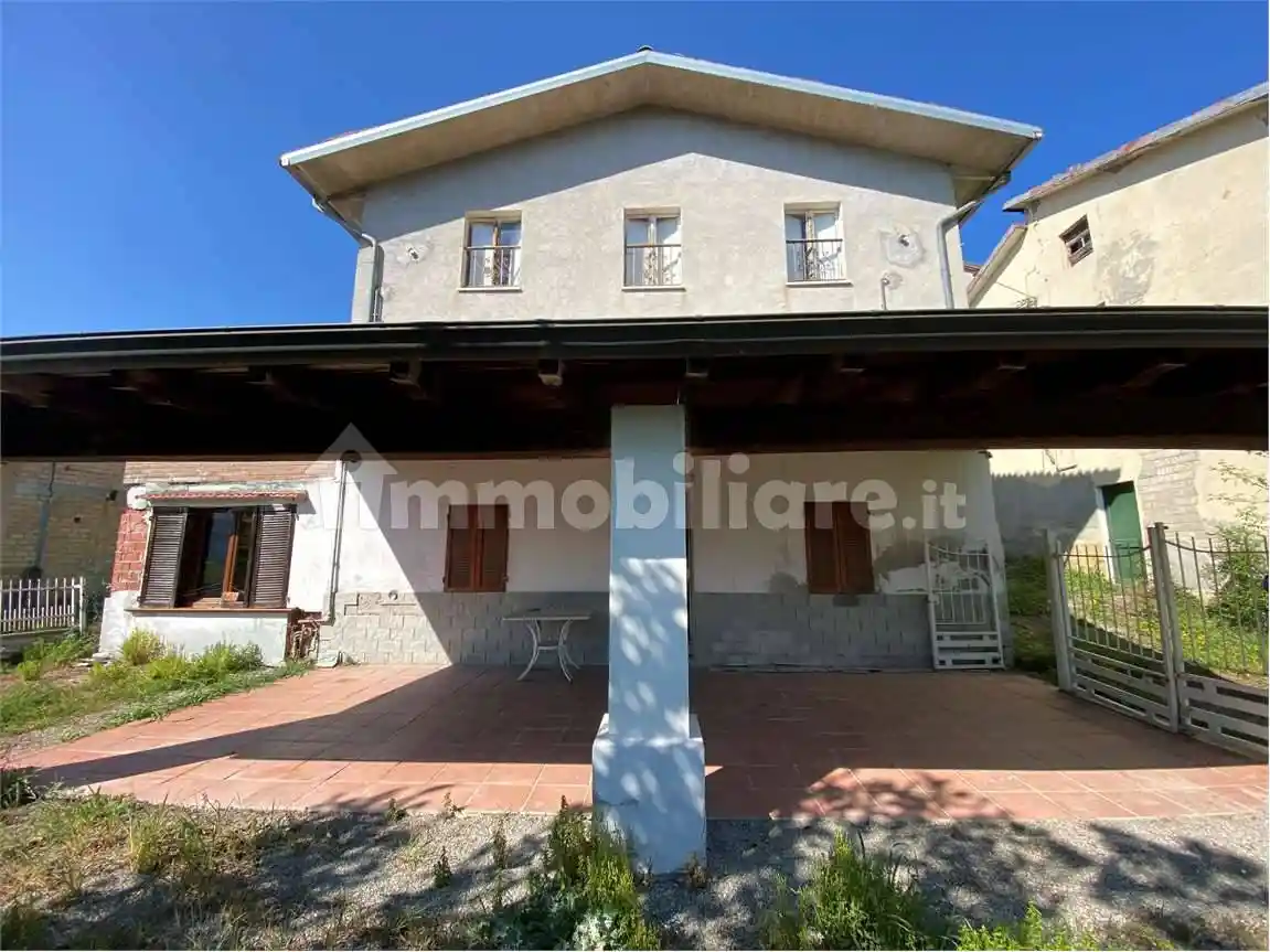 Casa indipendente in vendita a Neviano degli Arduini