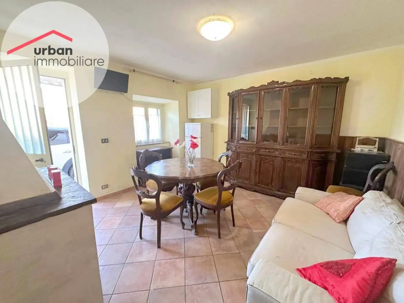 Casa indipendente in affitto a L'Aquila