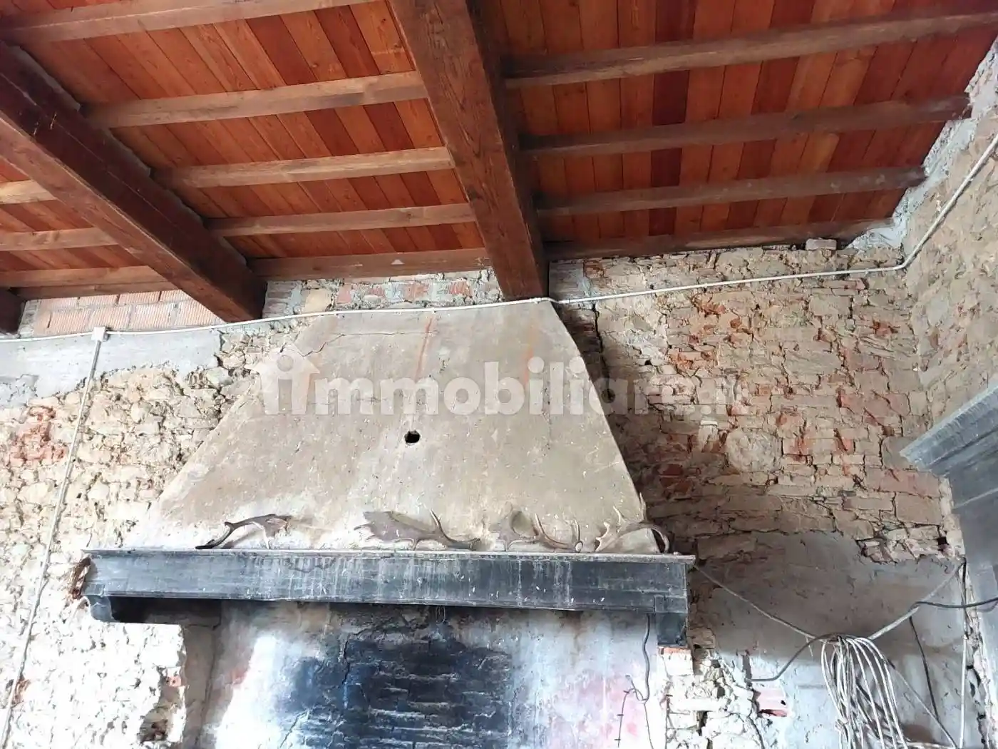 Casa indipendente in vendita a Figline e Incisa Valdarno