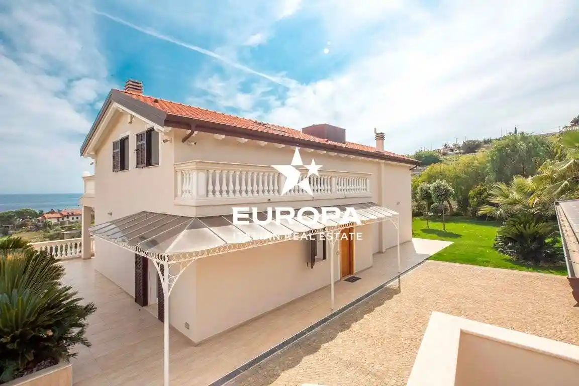 Villa in vendita a Sanremo