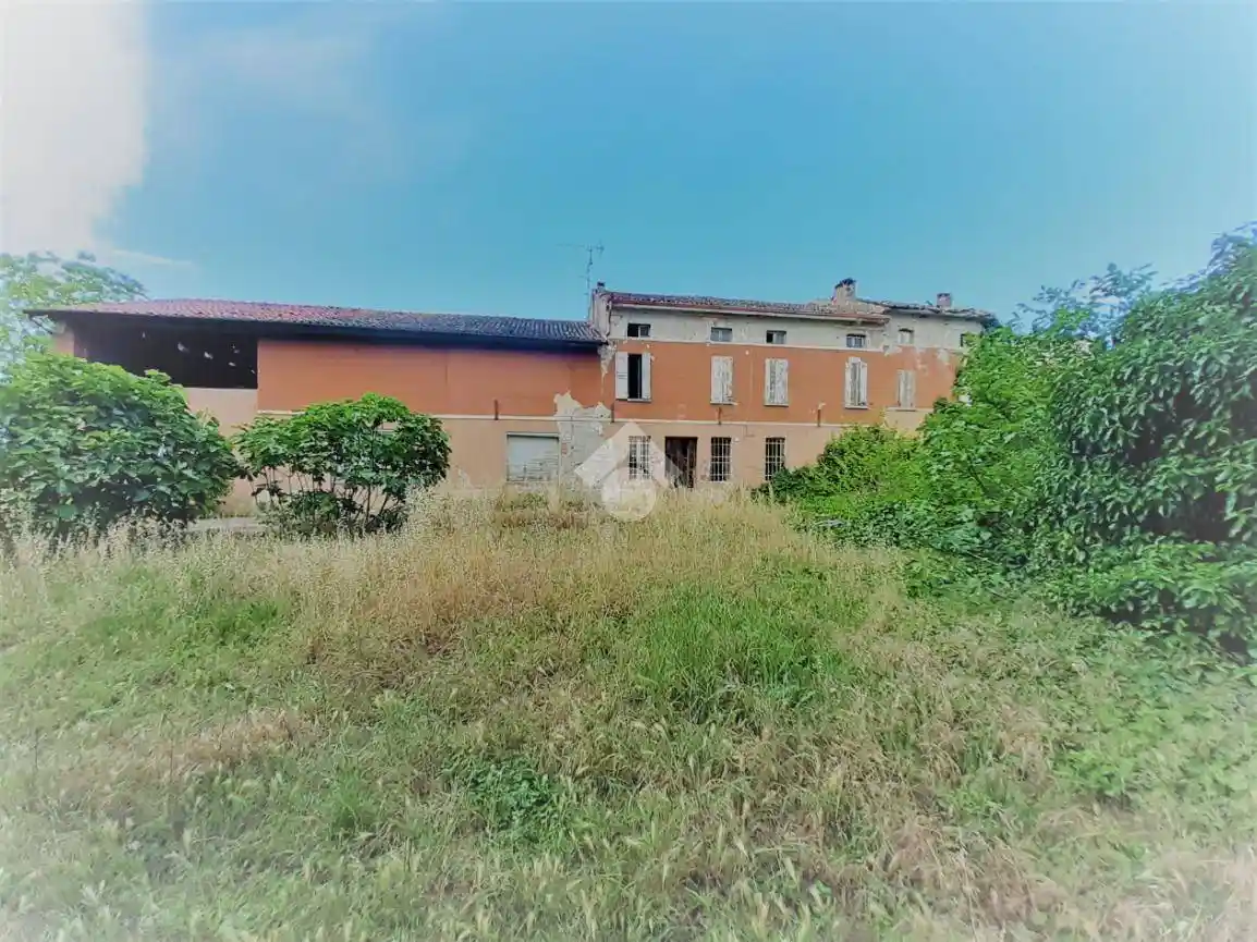 Rustico - Casale in vendita a Castel Goffredo