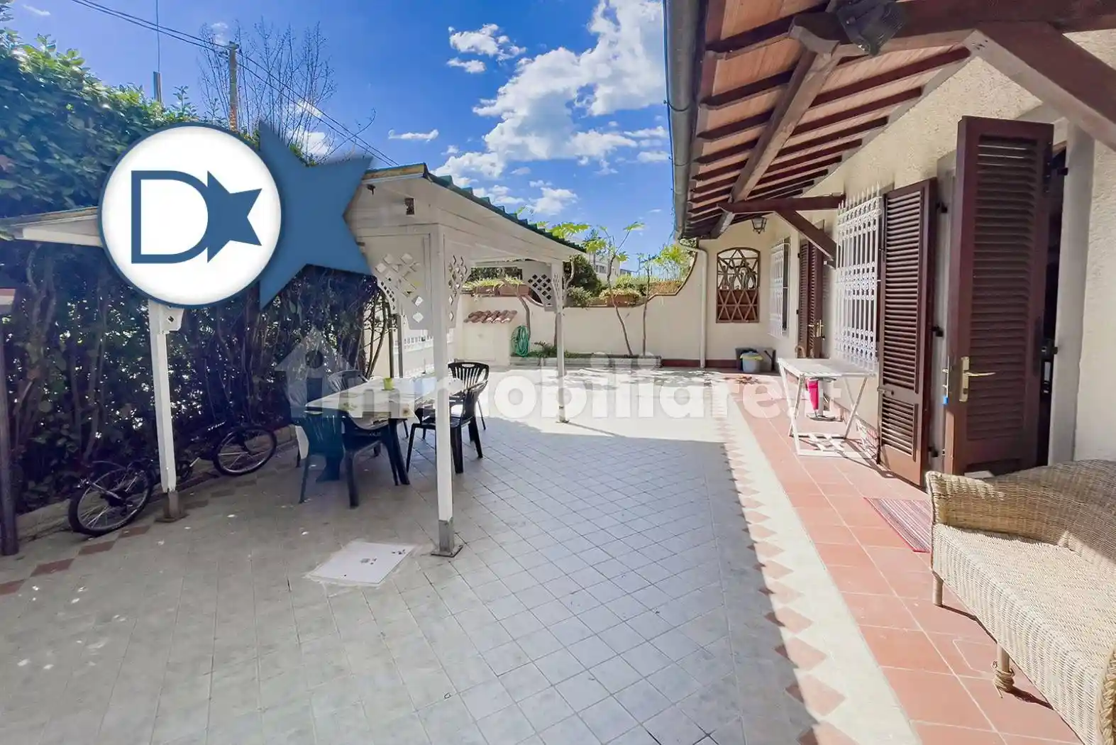 Casa indipendente in vendita a Forte dei Marmi