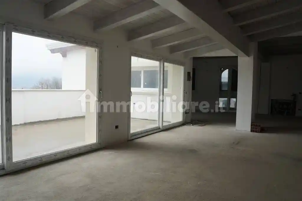 Appartamento 260 m², Quattromiglia, Rende - foto 3