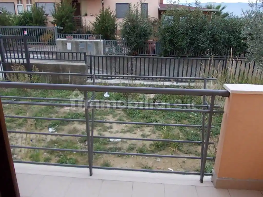 Villa unifamiliare 200 m², Zumpano - foto 2