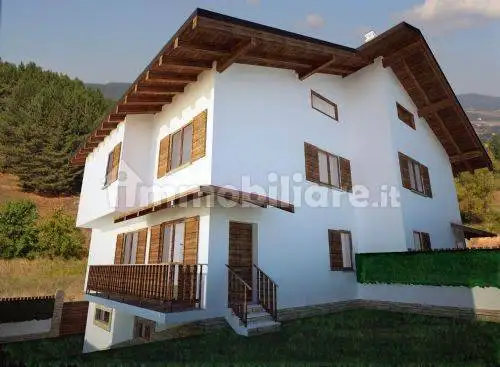 Villa in vendita a Spezzano della Sila