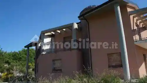 Villa unifamiliare 210 m², Carolei - foto 2