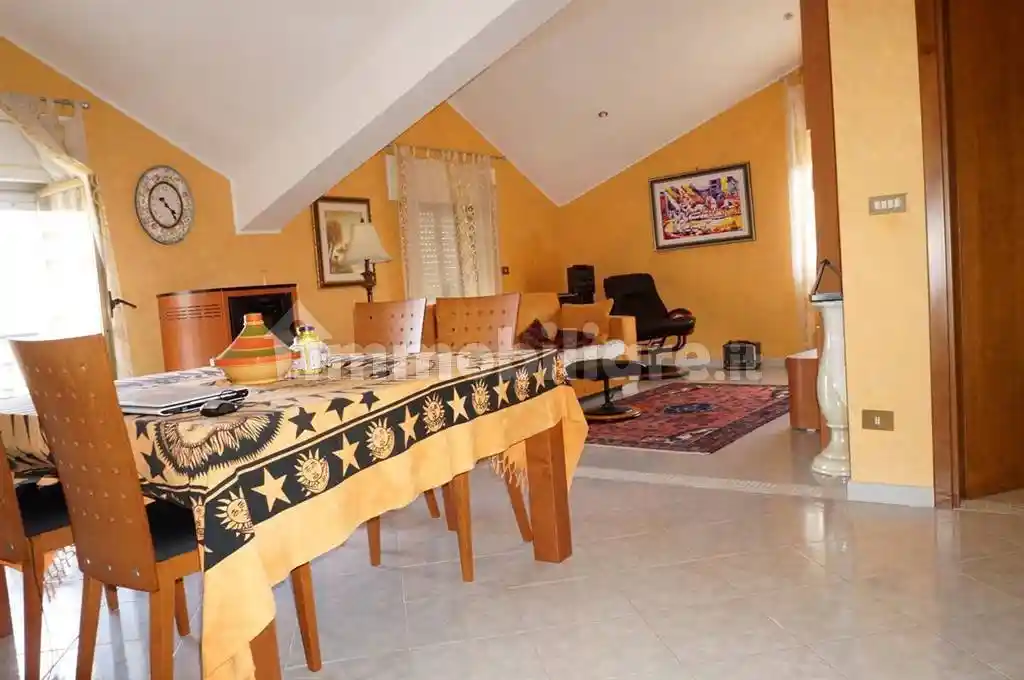 Quadrilocale 140 m², Mendicino - foto 2